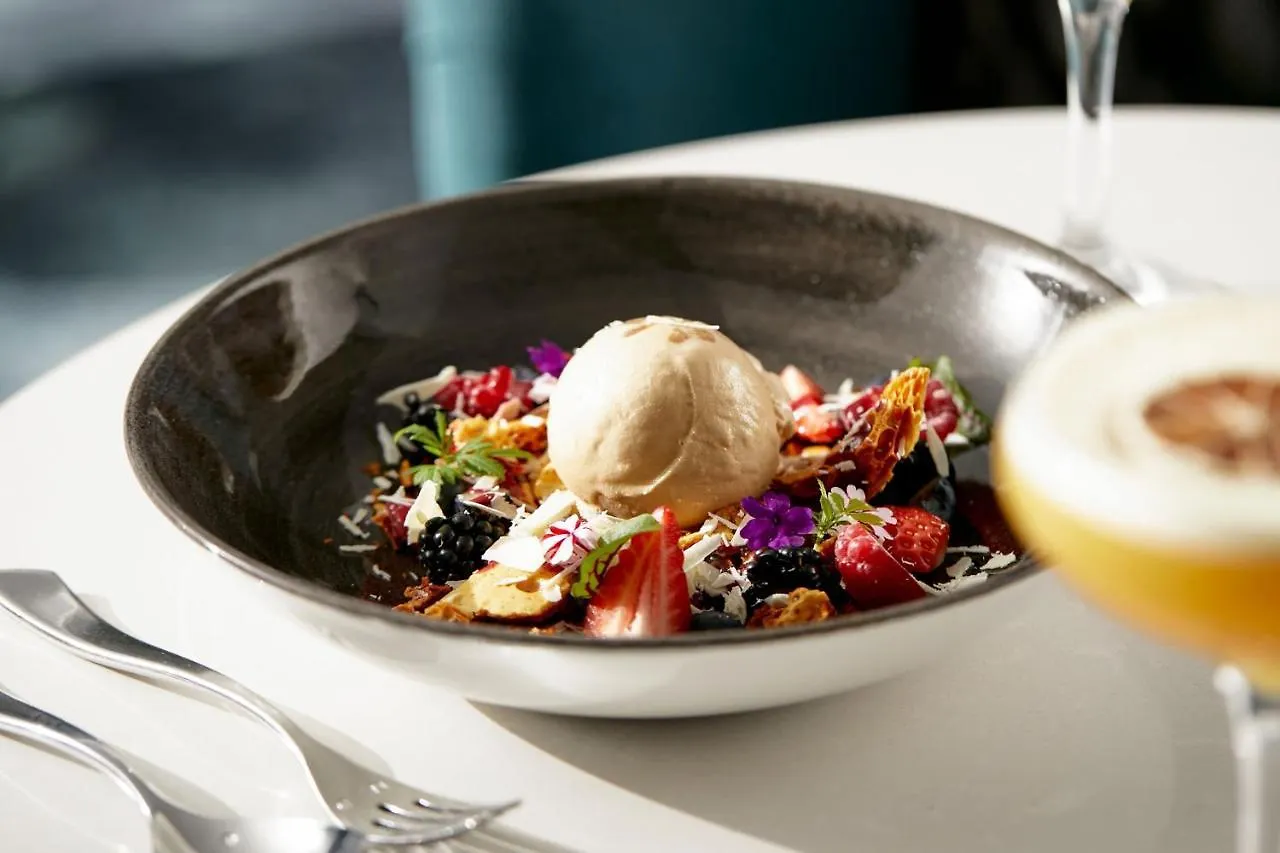 Hotel Crowne Plaza Dublin Blanchardstown By Ihg