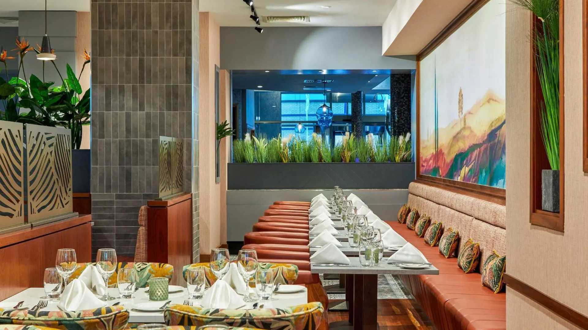 Hotel Crowne Plaza Dublin Blanchardstown By Ihg